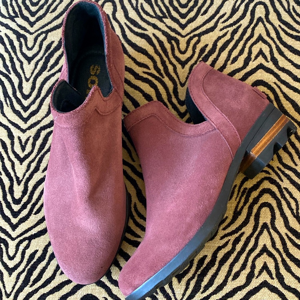 Sorel Suede NWOT 6 bootie Never Worn boot purple mauve
